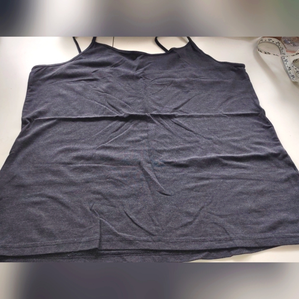 3x F21 tank top